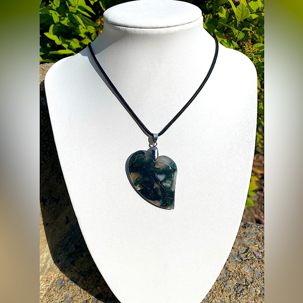 Moss Agate Heart Shaped Pendant Necklace